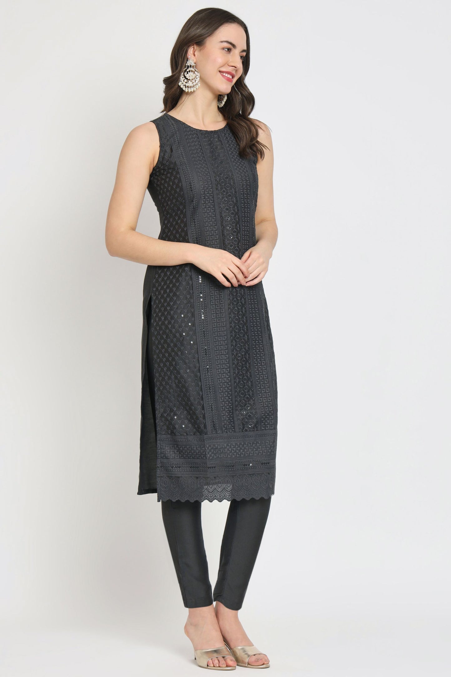 Women's Embroidered Silk Blend  Kurta Pyjama & Dupatta Set