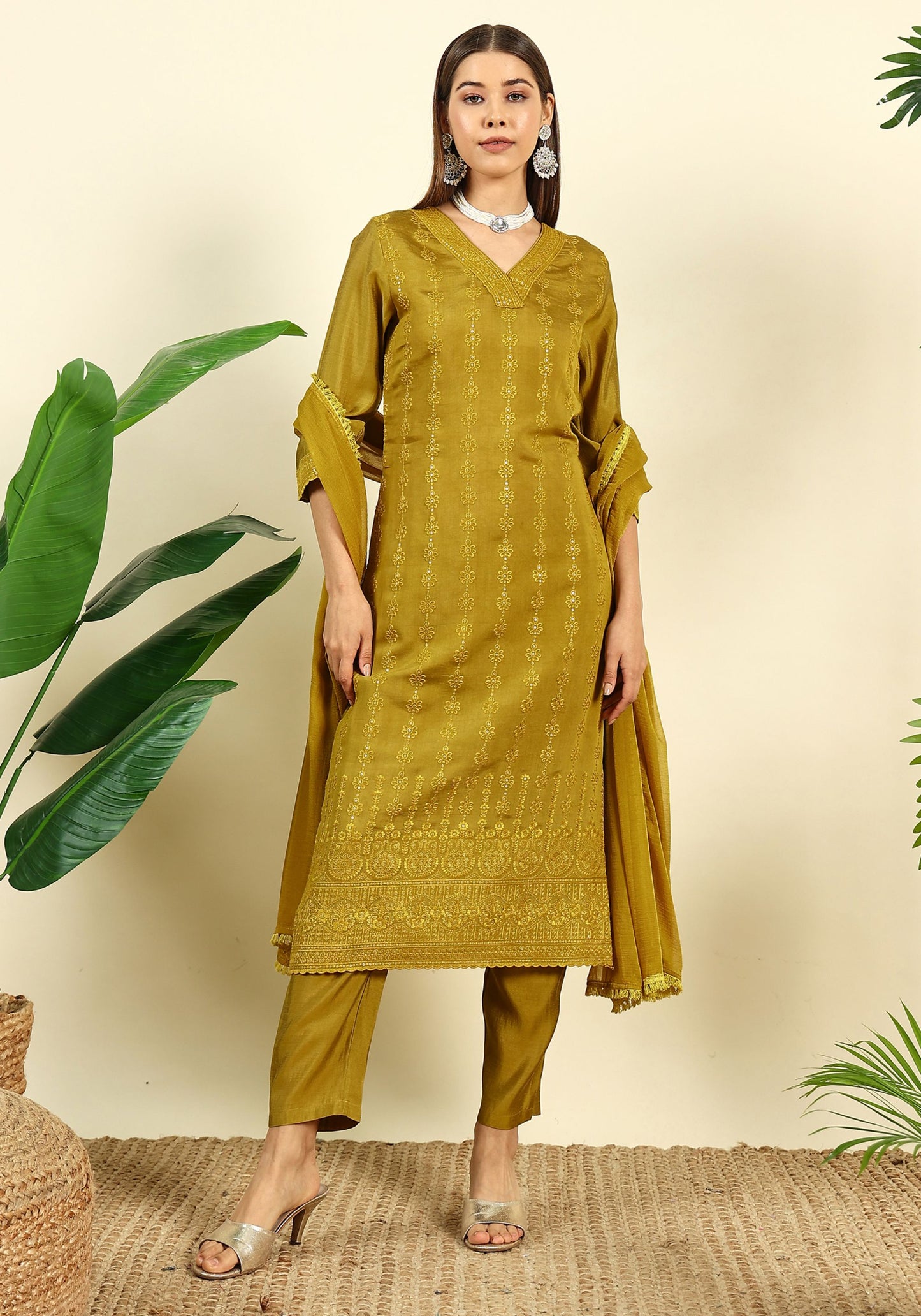 Women's Embroidered Silk Blend  Kurta Pyjama & Dupatta Set