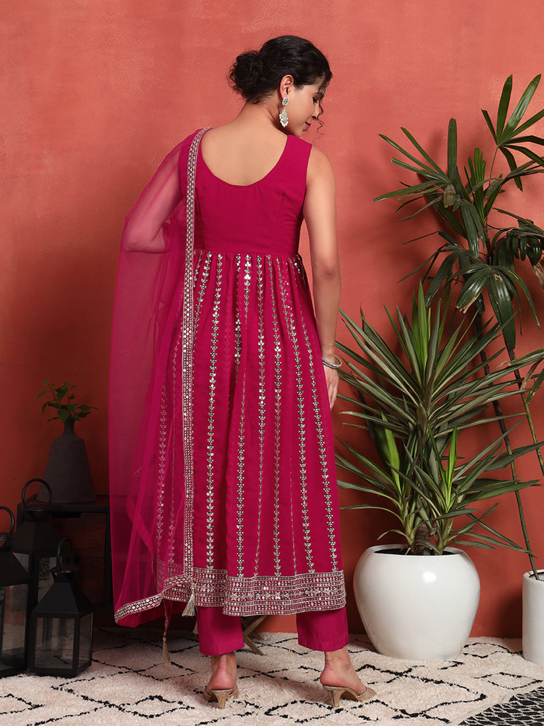 Women's Silver Embellished Georgette Kurta, Pyjama & Dupatta Set