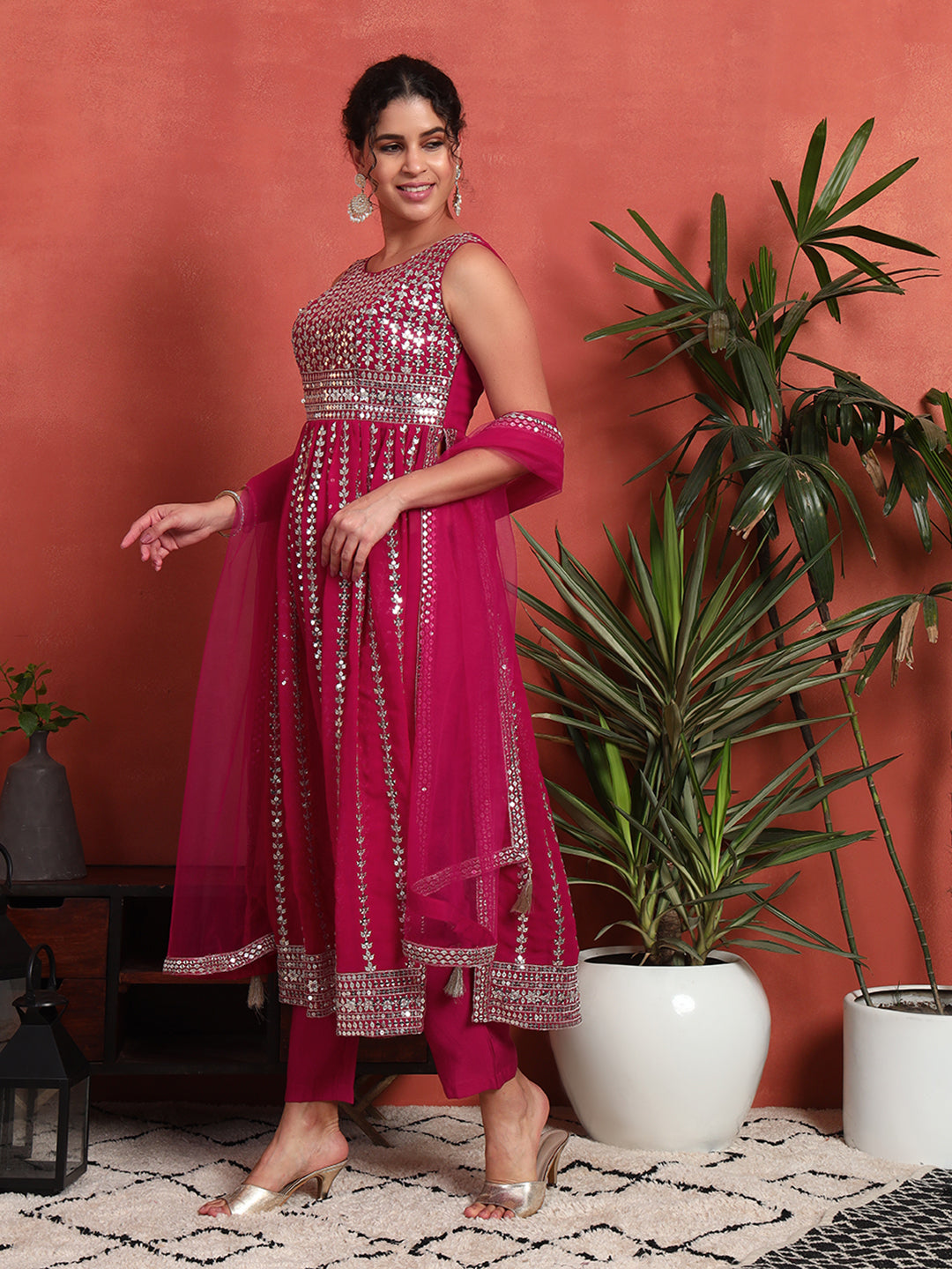 Women's Silver Embellished Georgette Kurta, Pyjama & Dupatta Set