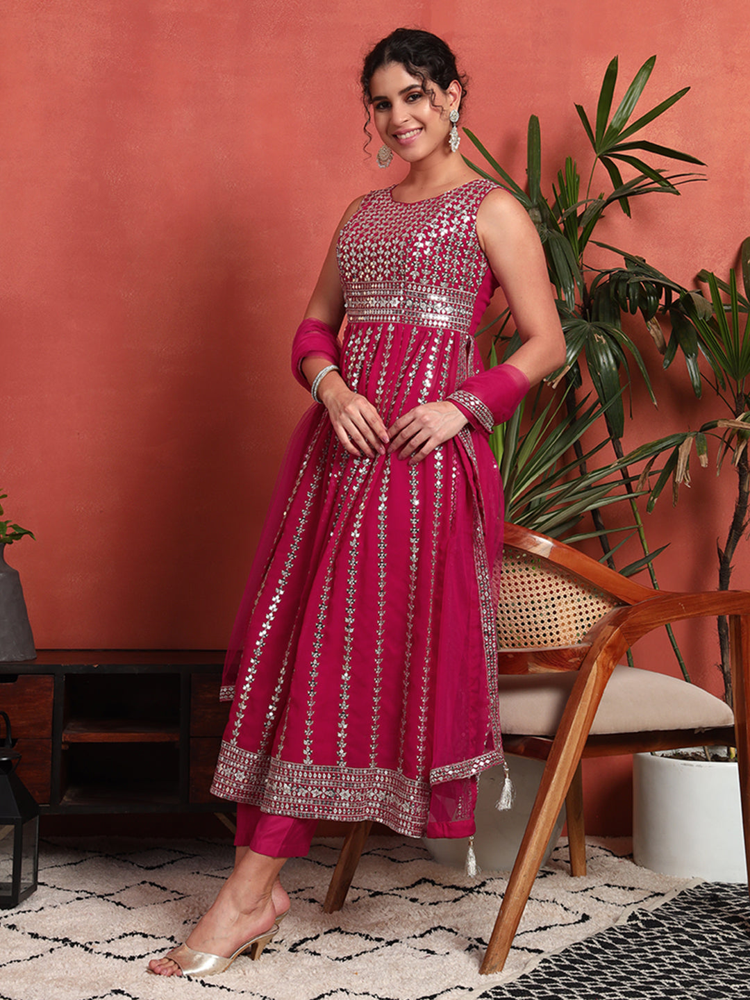 Women's Silver Embellished Georgette Kurta, Pyjama & Dupatta Set