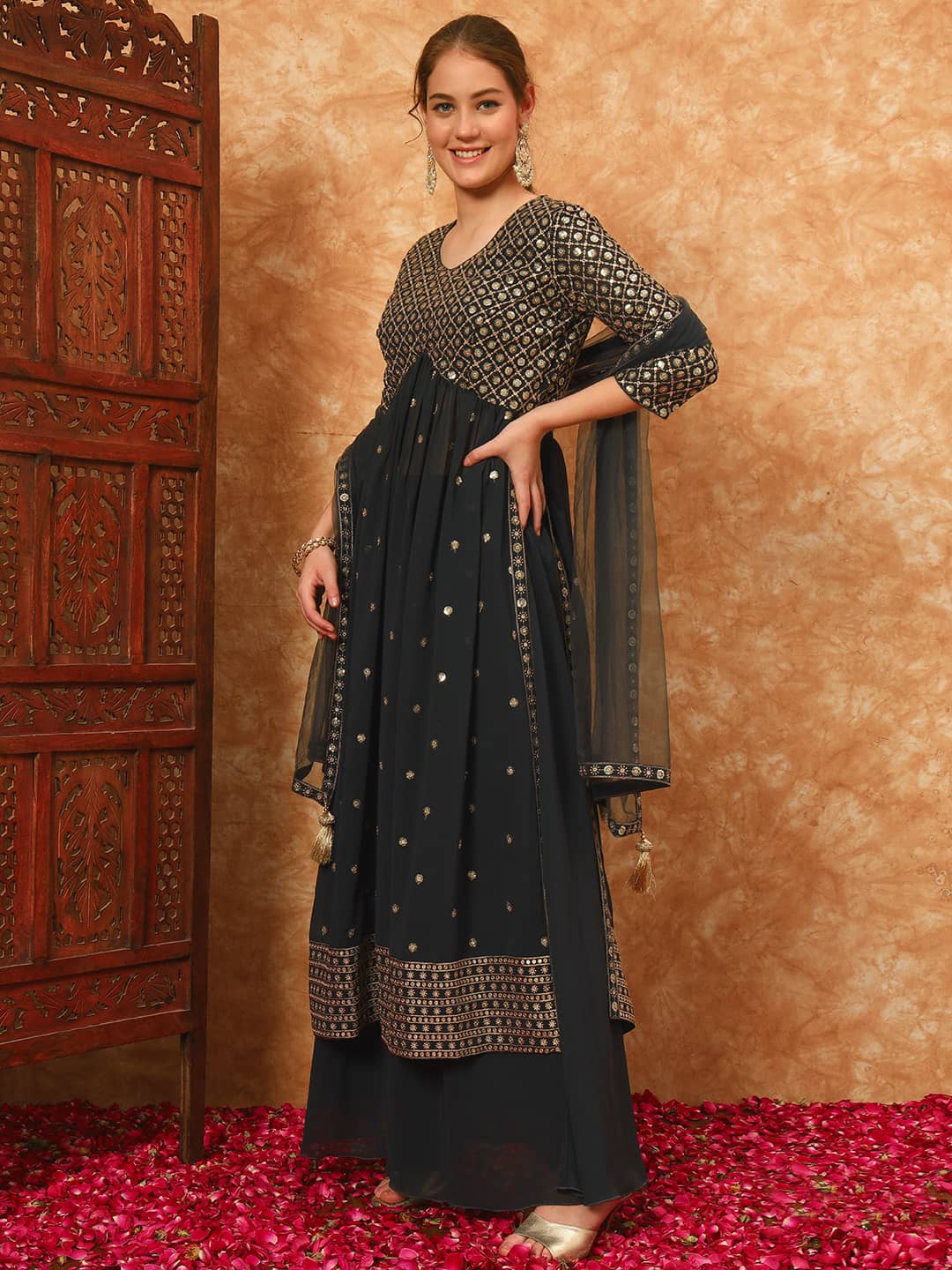 Women's Embroidered Georgette Kurta and Palazzo Set