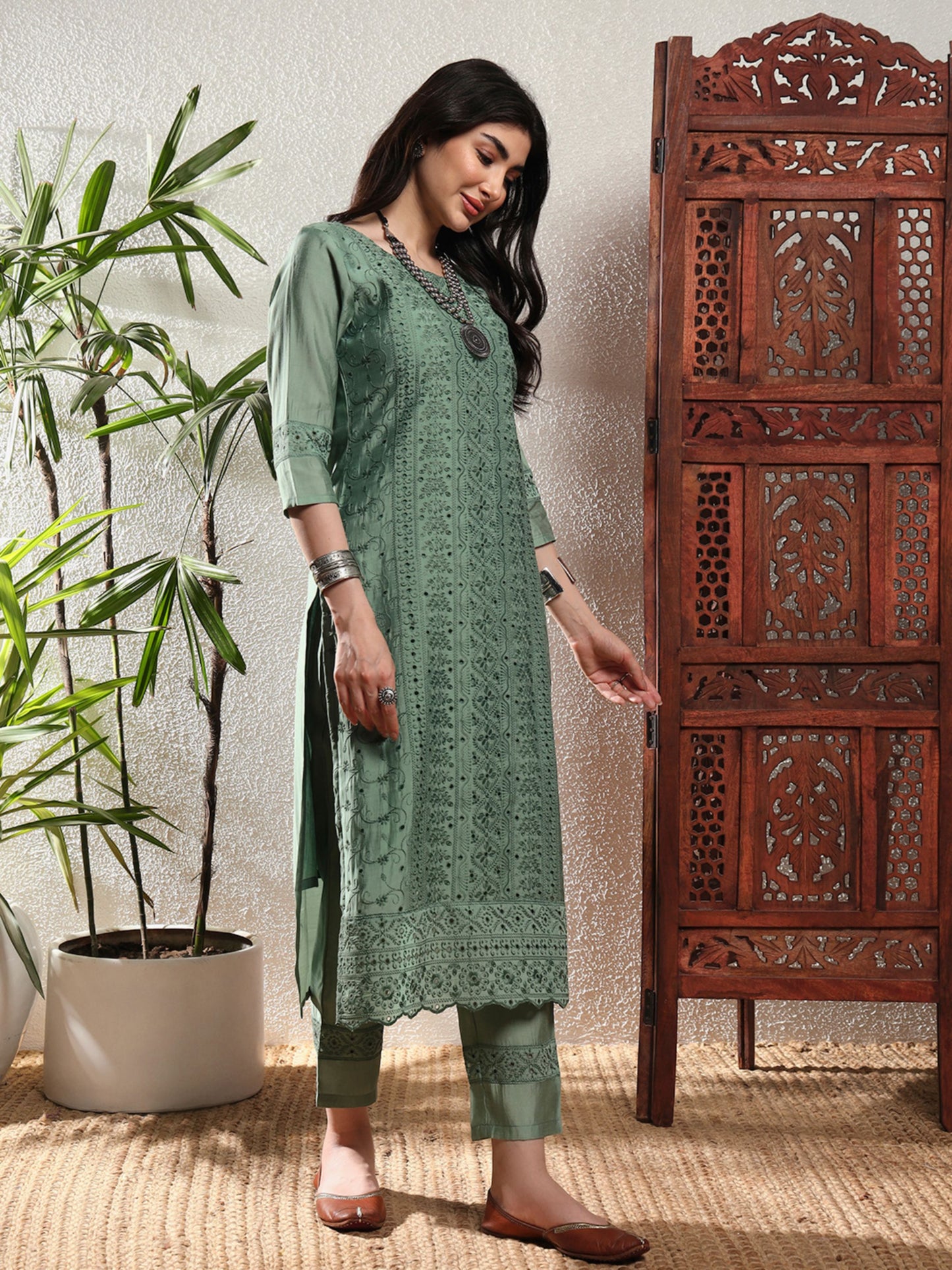 Viridian Blue Embroidered Viscose Women's Kurta, Pyjama & Dupatta Set