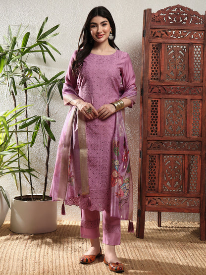 Light Purple Embroidered Viscose Women's Kurta, Pyjama & Dupatta Set