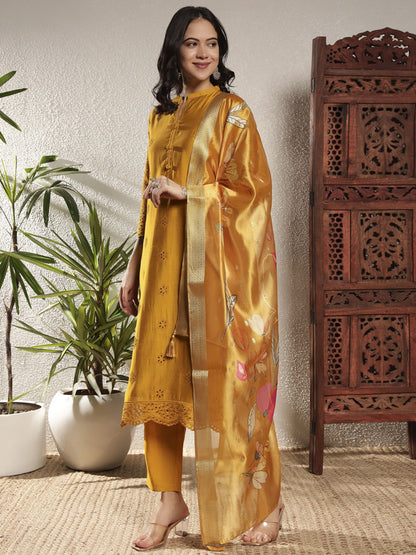 Mustard Schiffily Viscose Women's Kurta, Pyjama & Dupatta Set