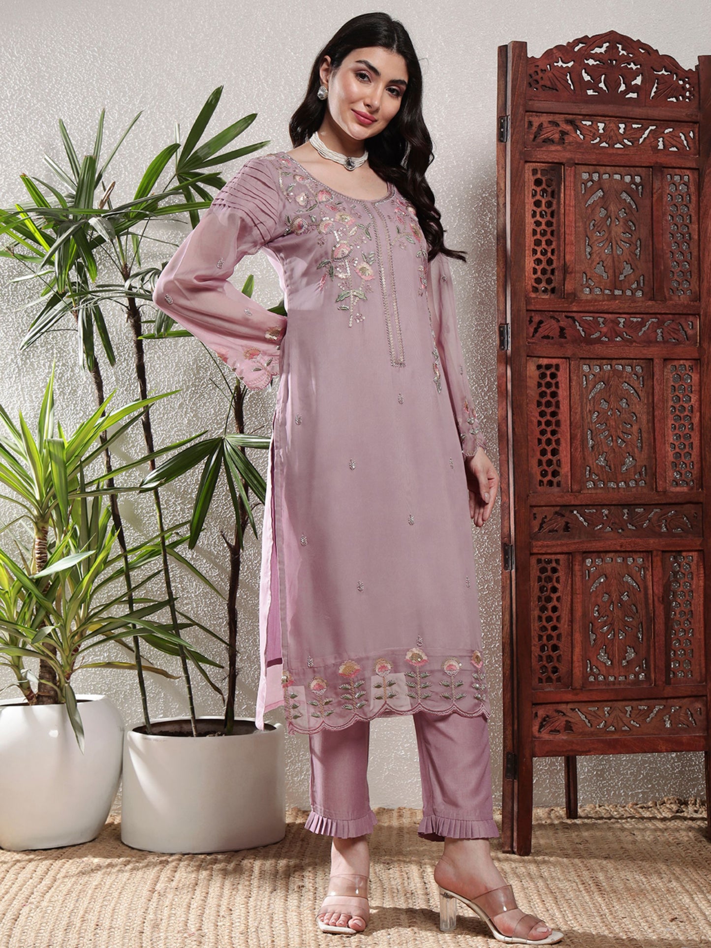 Lilac Purple Embroidered Silk Women's Kurta, Pyjama & Dupatta Set