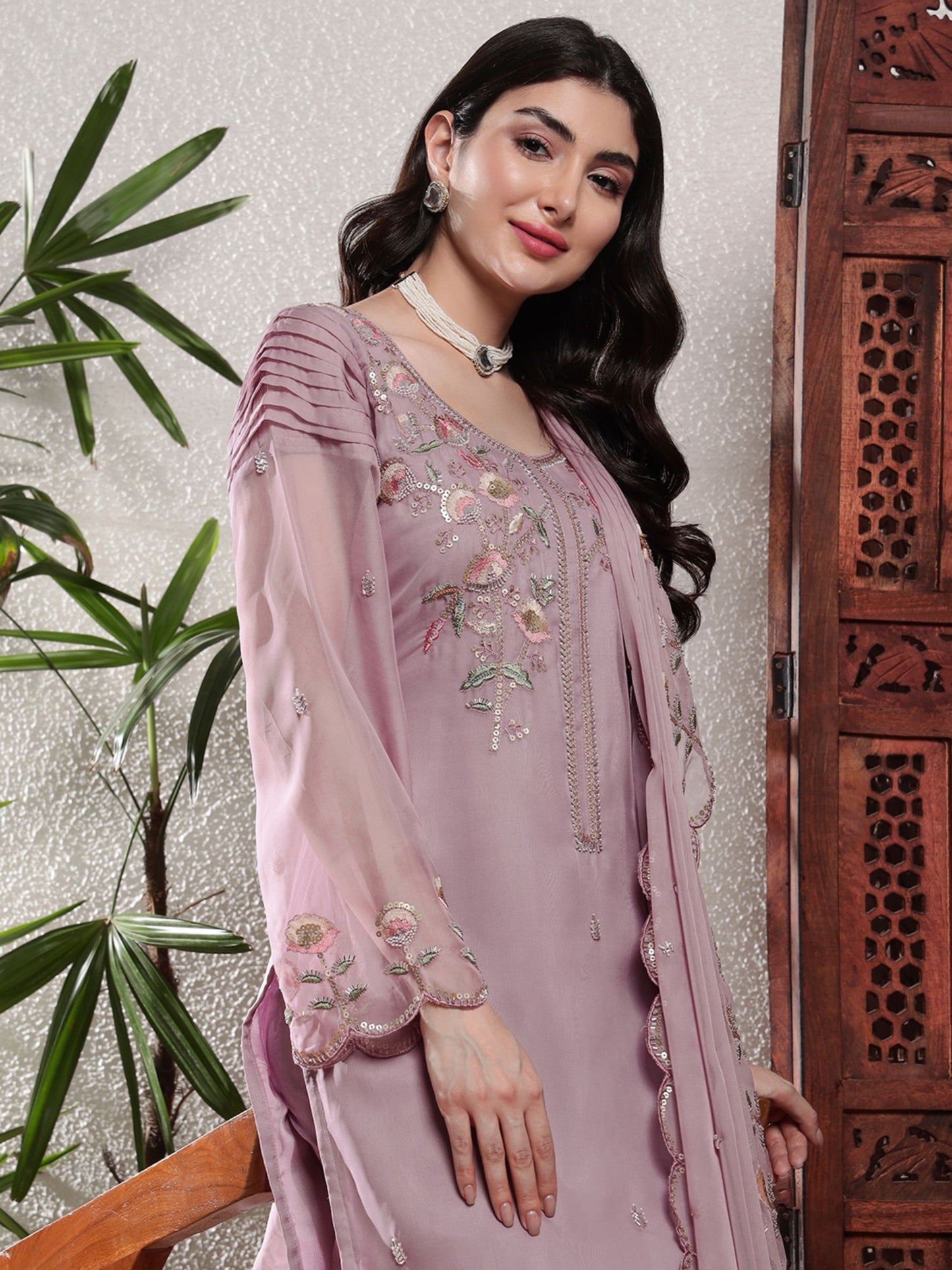 Lilac Purple Embroidered Silk Women's Kurta, Pyjama & Dupatta Set