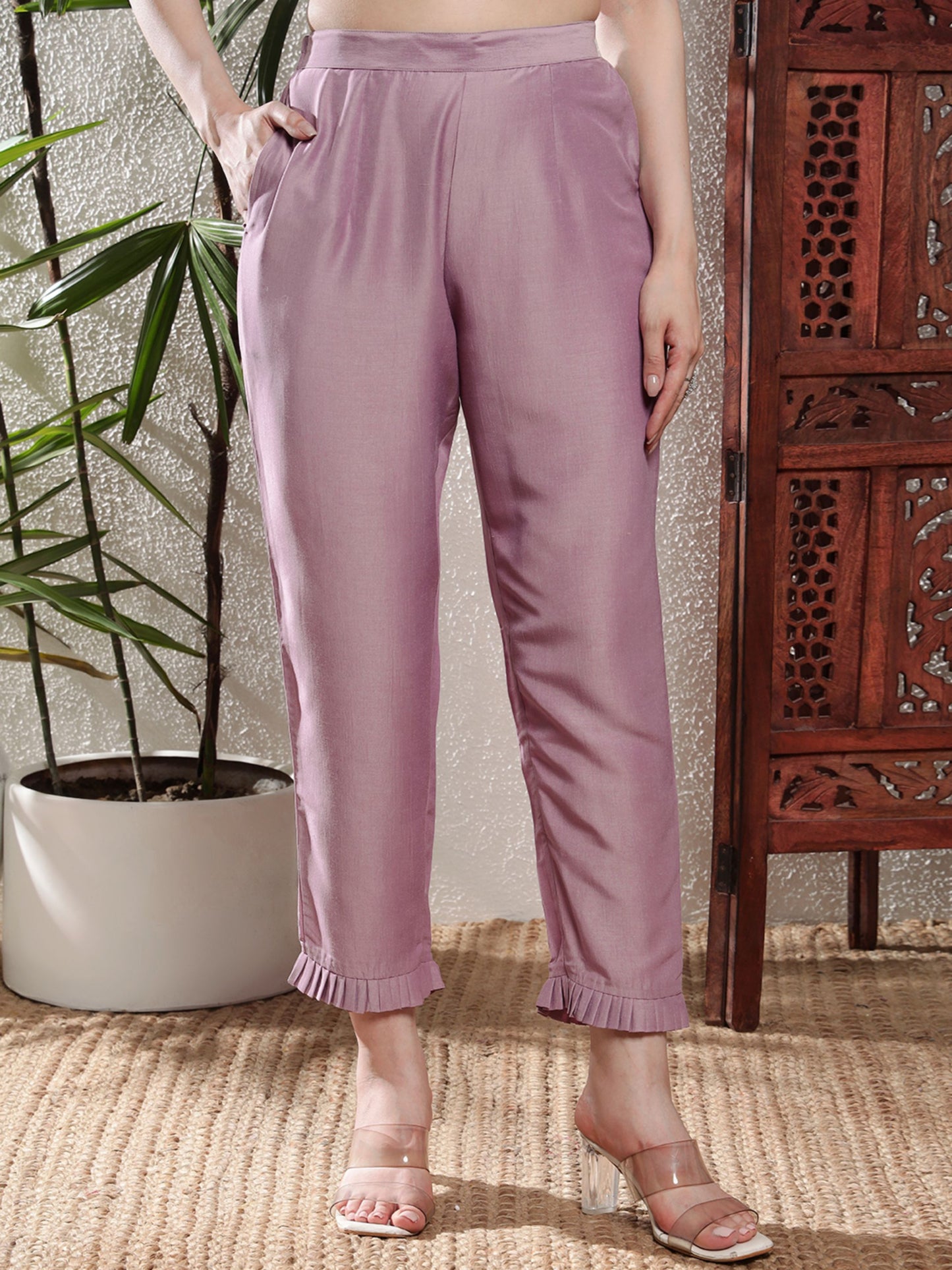 Lilac Purple Embroidered Silk Women's Kurta, Pyjama & Dupatta Set