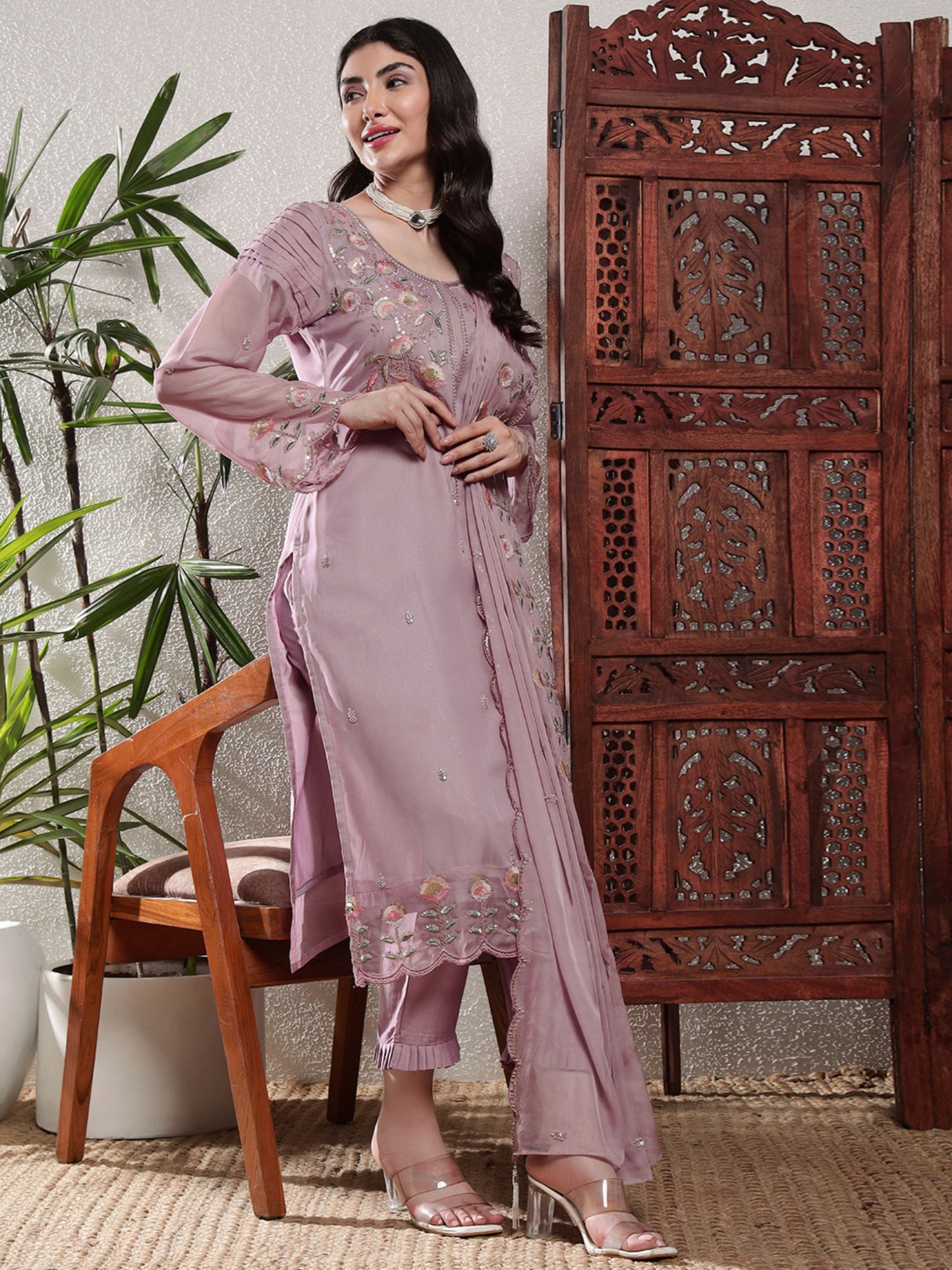 Lilac Purple Embroidered Silk Women's Kurta, Pyjama & Dupatta Set